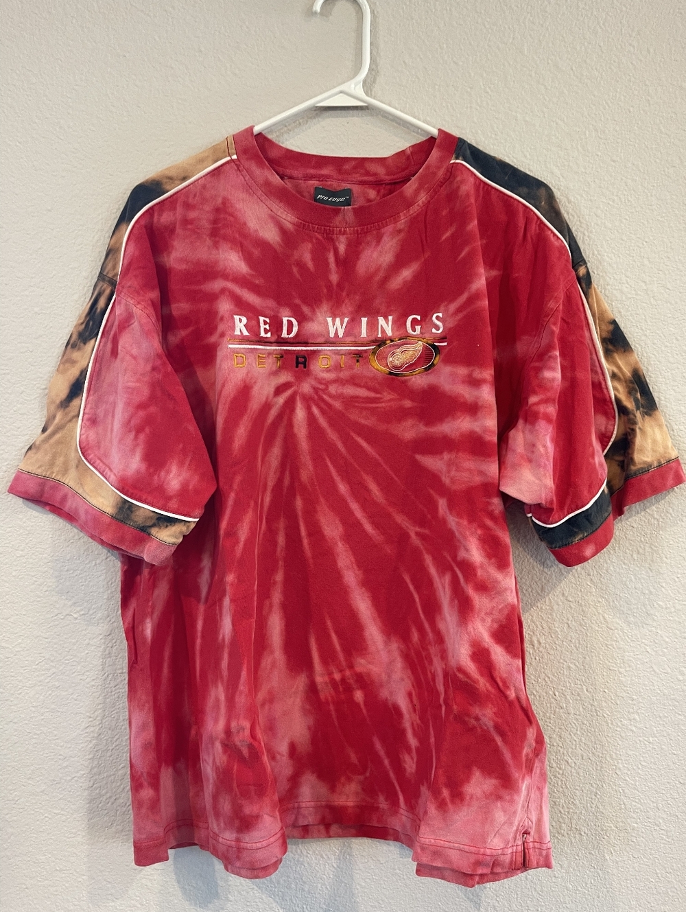 Red Wings Detroit Hockey Vintage Pro Edge Unisex Tie Dye Short Sleeve T Shirt XL